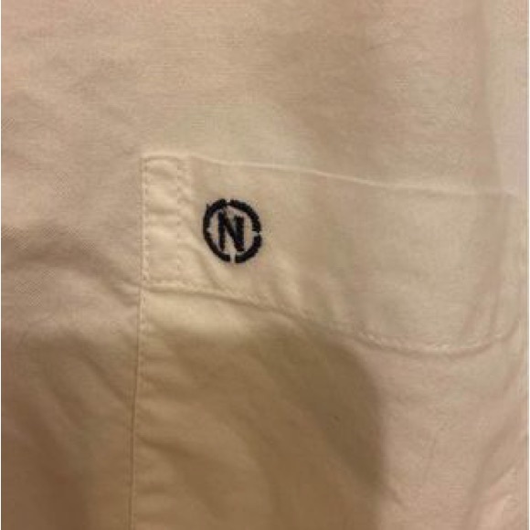 CLOSET CLEAR OUT Jrs Large White Nautica Button Up No Stains Measurements N Pics - Picture 8 of 11